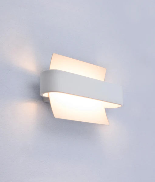 DUBAI City Series LED Interior Matte White Curved Wall Light