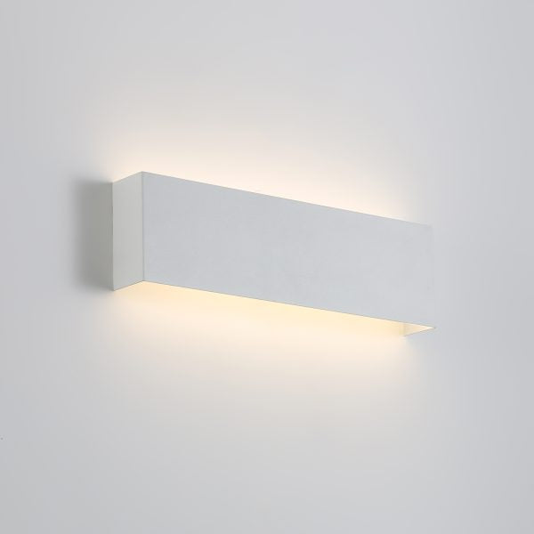 RAFTER.30 WHITE CTS LED WALL LIGHT