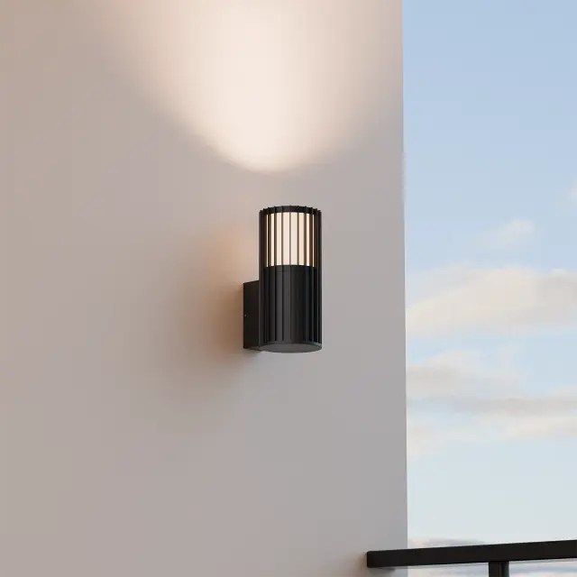 Bright 5W LED Tri Colour Ribbed Up Exterior Wall light Non Dimmable Black IP65