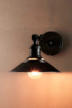 BRISTOL WALL LIGHT