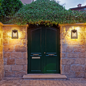 London Blk E27 Brass Wall Bracket Exterior