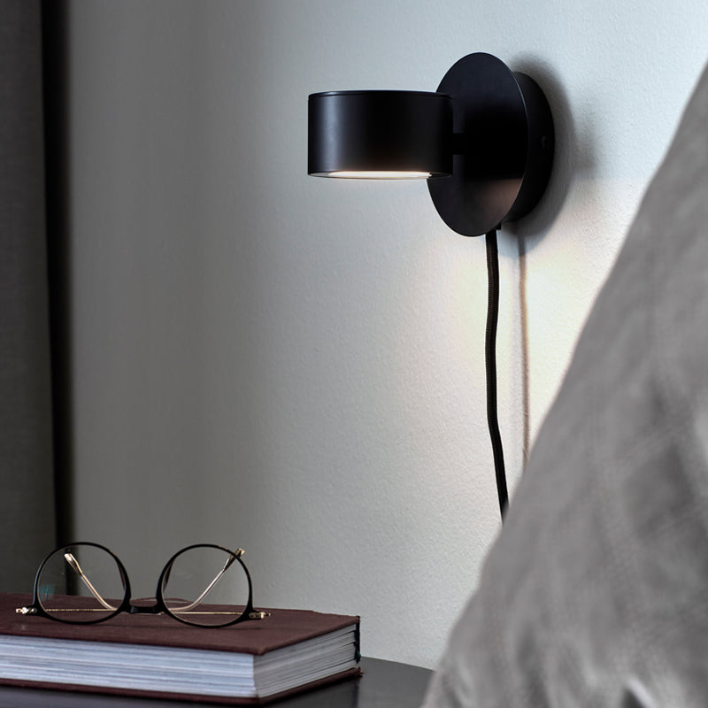 Clyde Wall Light