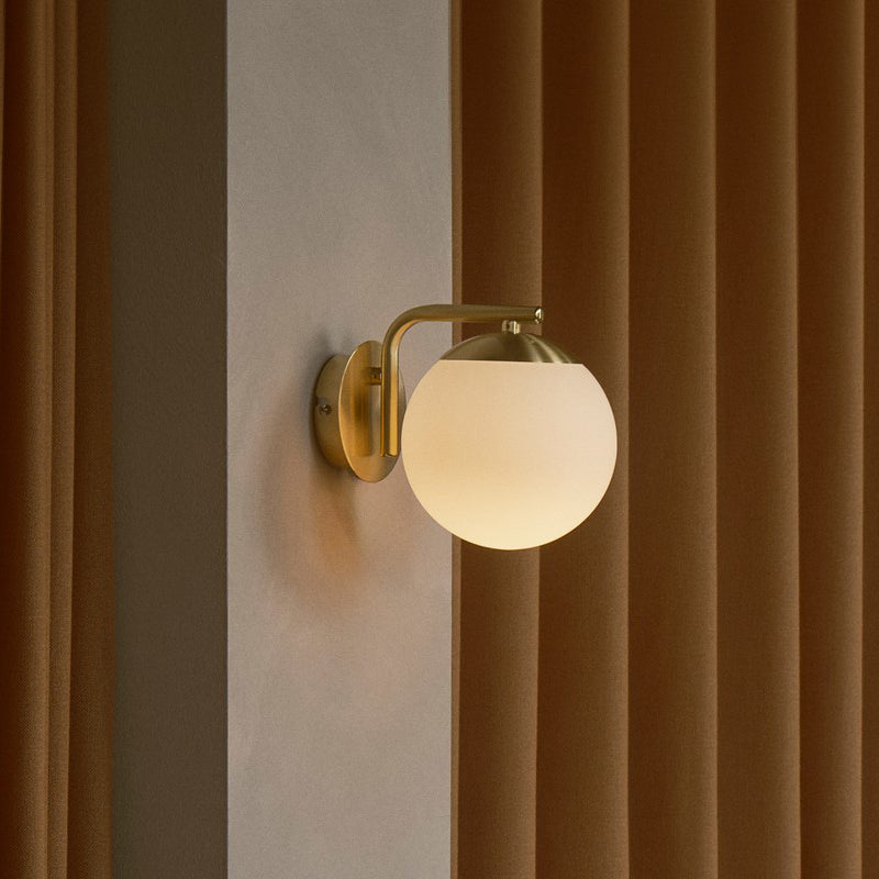 Grant Wall Light Brass