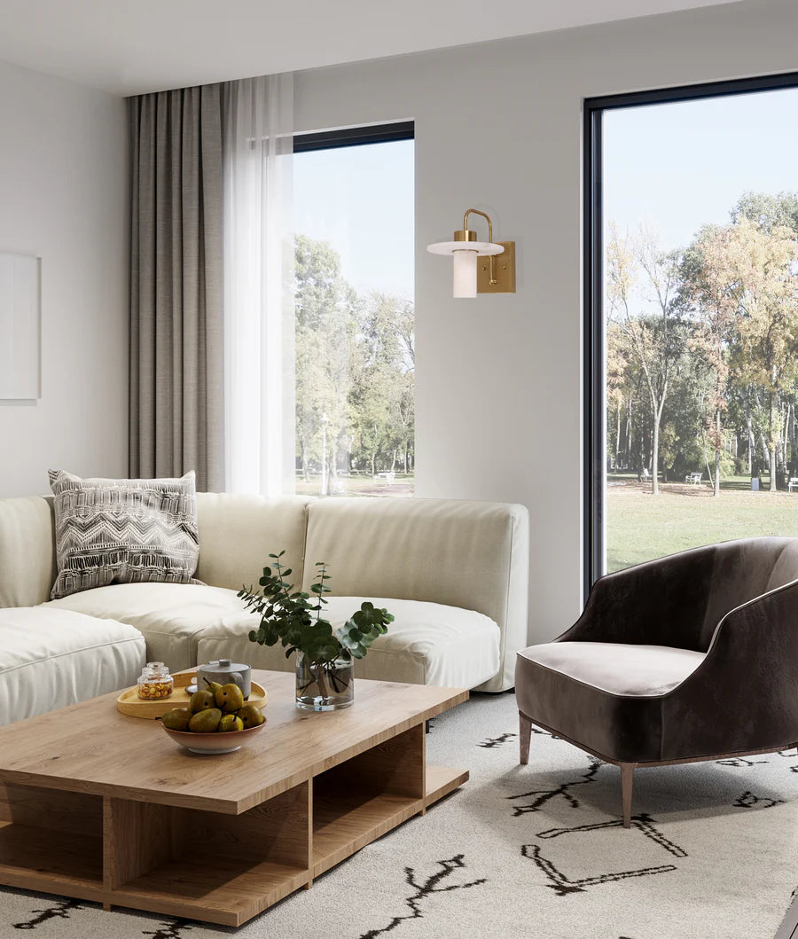 WALL Int S/M SES WH Alabaster w/Brass Highlight & SQR Base Cylinder OD200mm (Shade)