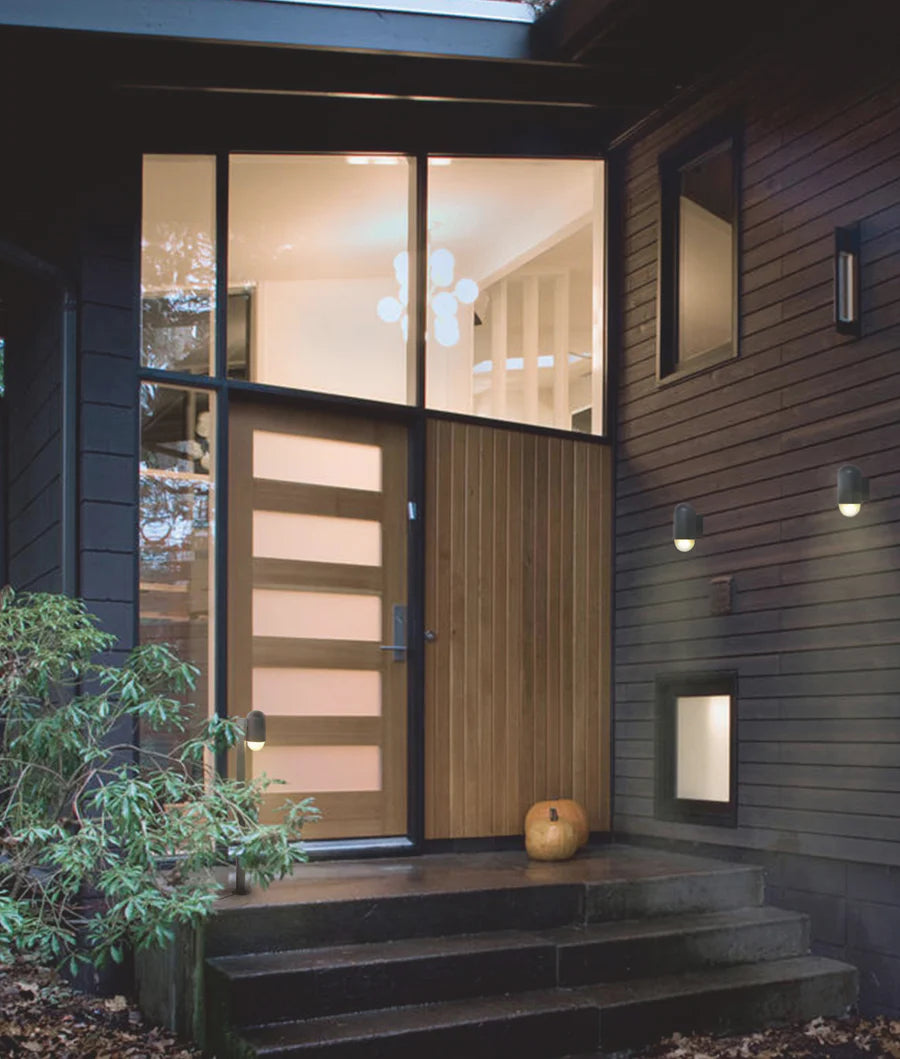 MAGNUM Exterior Oval Surface Mounted Wall Lights IP44