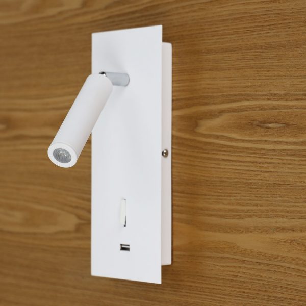 HOTEL LED WALL LIGHT WHITE w/ USB & SWITCH