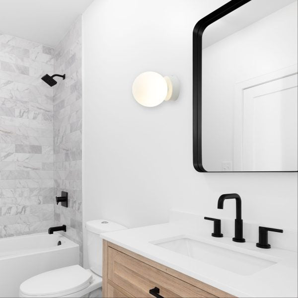 GLOBO WALL LIGHT G9 WHITE/OPAL MATT