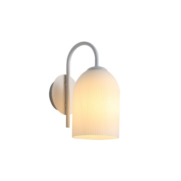 ARLEY WALL LIGHT WHITE / OPAL MATT