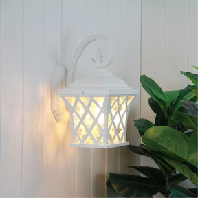 FAIRVIEW OUTDOOR WALL LIGHT WHITE