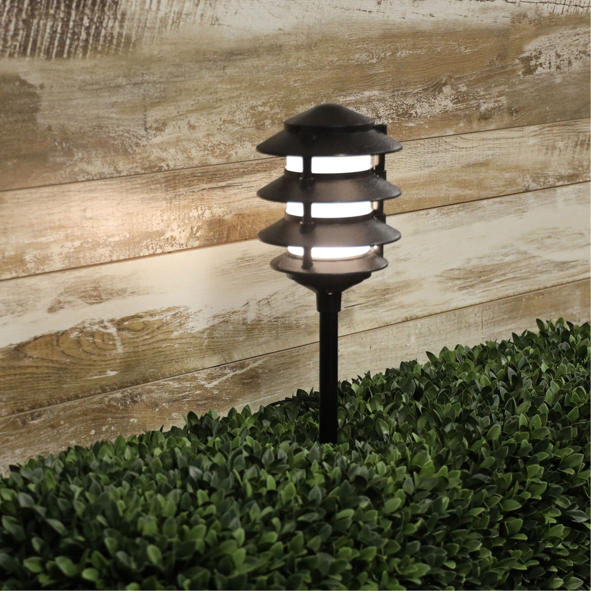 PAVILLION.3 12V GARDEN SPIKE BLACK