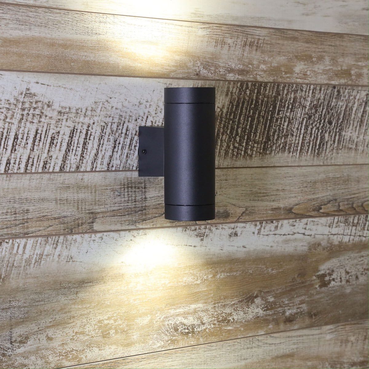 LATITUDE UP/DOWN OUTDOOR WALL LIGHT BLACK