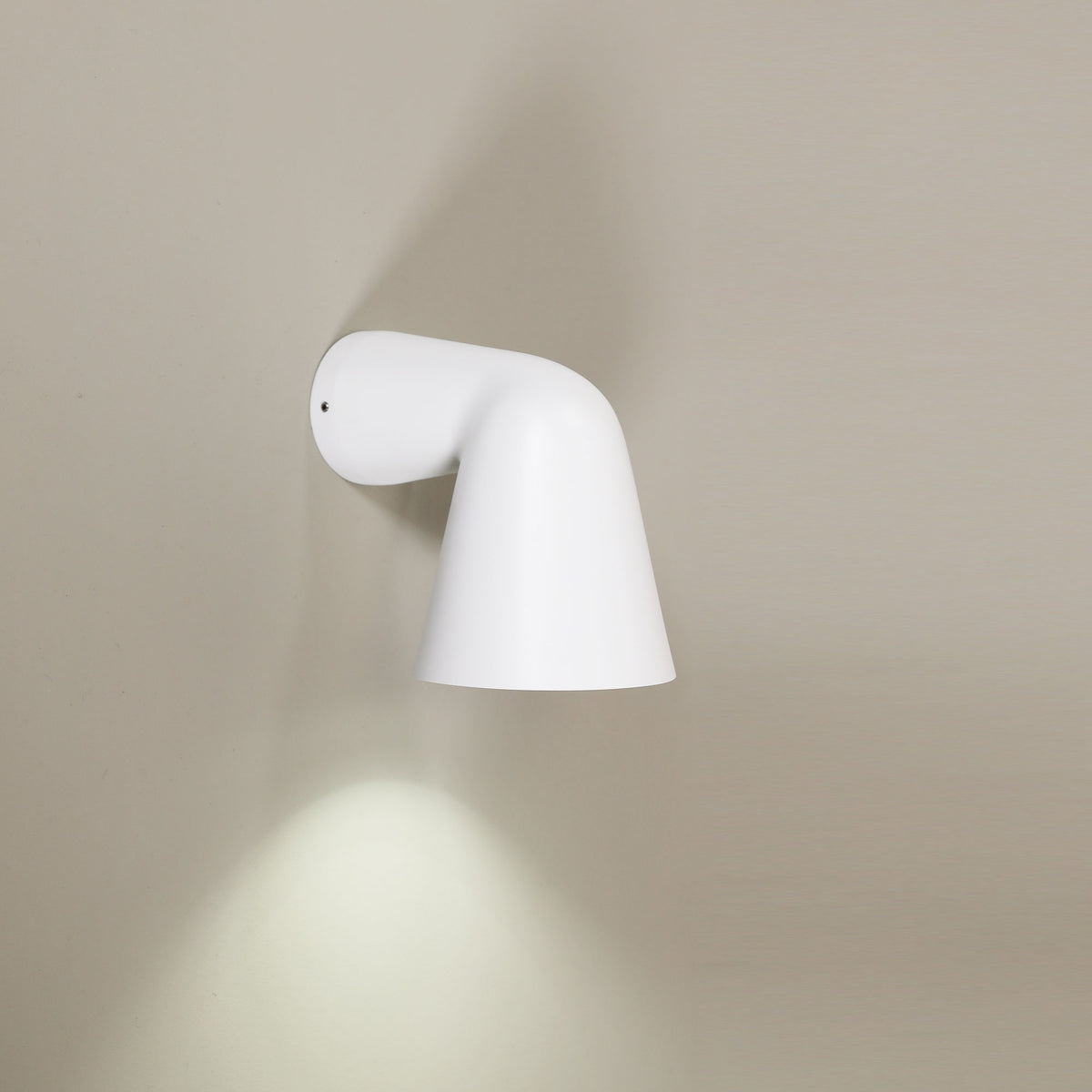 VOTO GU10 WALL LIGHT WHITE
