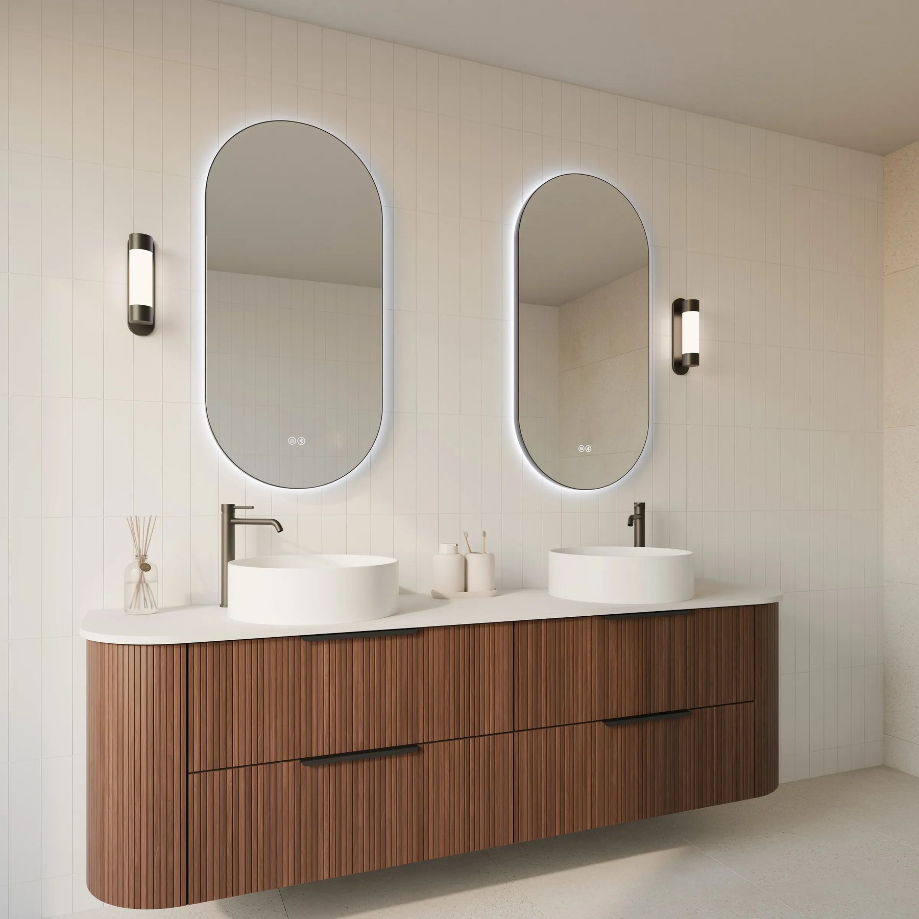 Framed ORVIS S Oval LED Bathroom Mirror