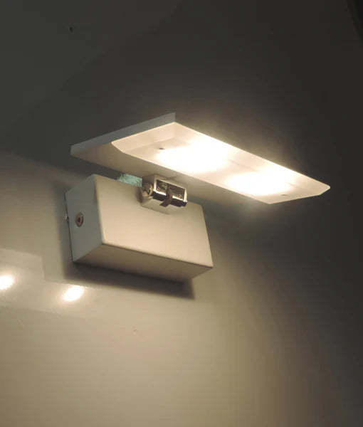 WALL Int City S/M ADJ 6W RECT Uplighter Matt Wh 3K 244 Lm