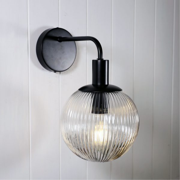 LEGARNO WALL LIGHT CLEAR GLASS