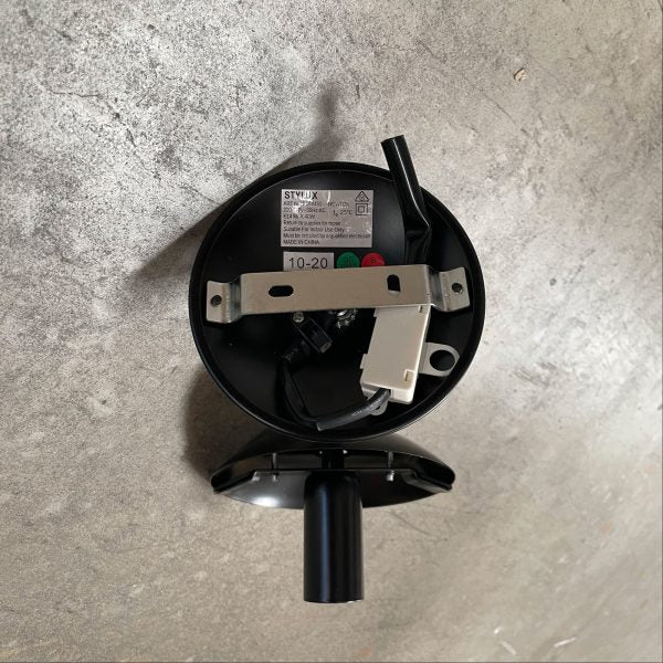 NEWTON WALL LIGHT MATT BLACK E14