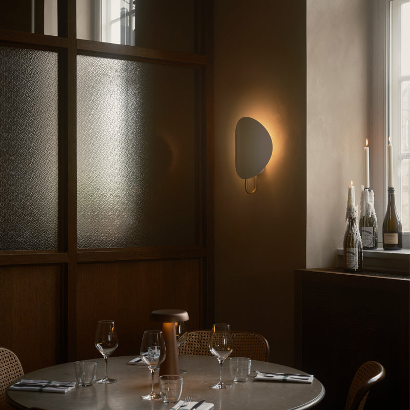 Spargo Wall White/Brass