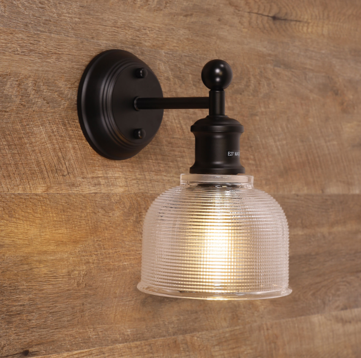 BRIGHTON WALL LIGHT BLACK / CLEAR