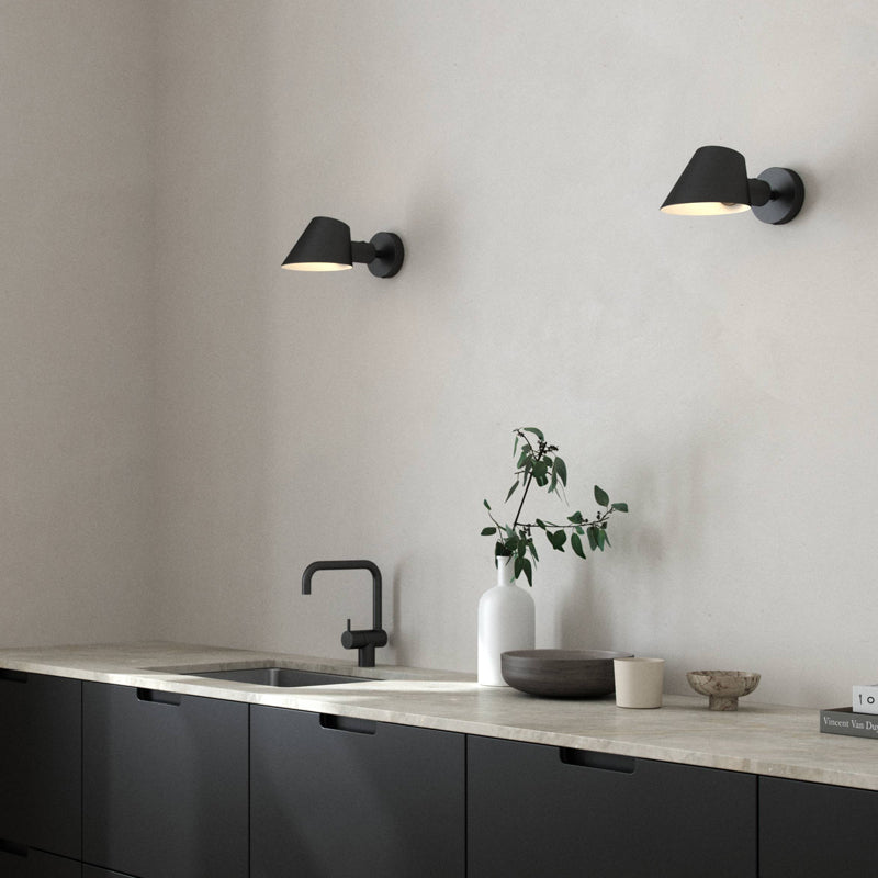 Stay Short Wall Grey