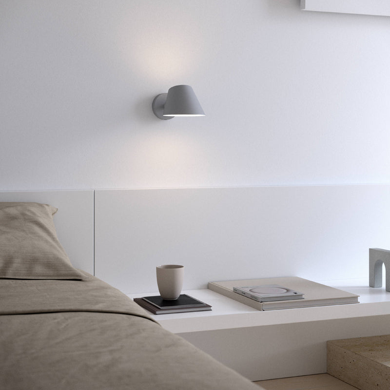 Stay Short Wall Grey